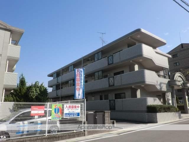 サンコーポフジIIの玄関写真