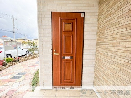 ピュール・ソレイユⅠ[1LDK/35.55m2]のエントランス3