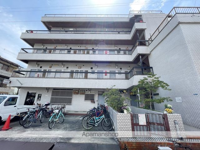 日の出コーポの外観写真