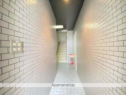 くつわ堂[3LDK/85.5m2]の共用部2