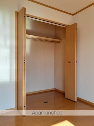 Ｋ・ＴエミネンスヒルズＢ[2LDK/66.21m2]の収納