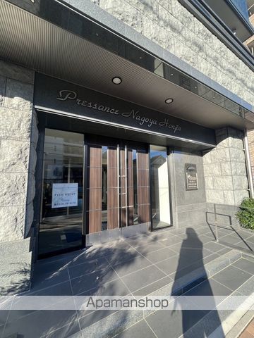 プレサンスNAGOYA本陣の玄関写真