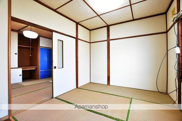 小樽市 2階建 築51年の内装写真