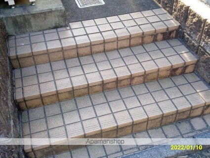 レオパレス龍ノ口[1K/27.79m2]のエントランス