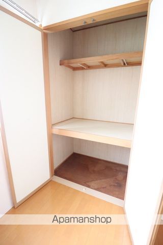 ラファエルの内装写真