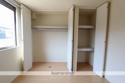 グランマスト太田　Ａ・Ｂ・Ｃ棟[2LDK/58.22m2]の収納