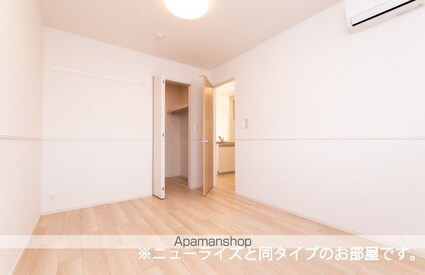 クラプレール　Ｎ[2LDK/58.6m2]のリビング・居間3