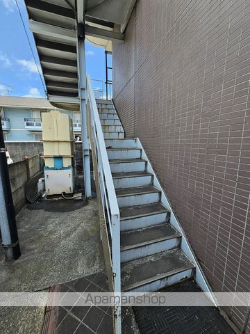 アネックス長洲の玄関写真