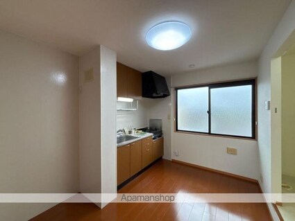 イースト１６Ａ・Ｂ・Ｃ棟[2DK/42.11m2]のリビング・居間