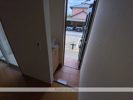 愛知県一宮市時之島字妙光寺[1LDK/39.75m2]の玄関