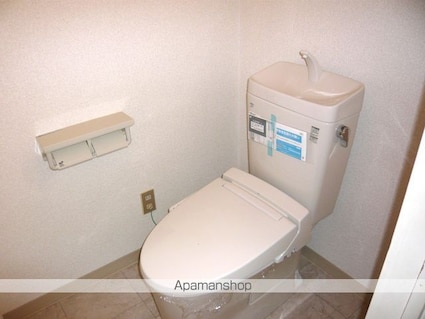 イーマックス柏崎[2LDK/50.68m2]のトイレ