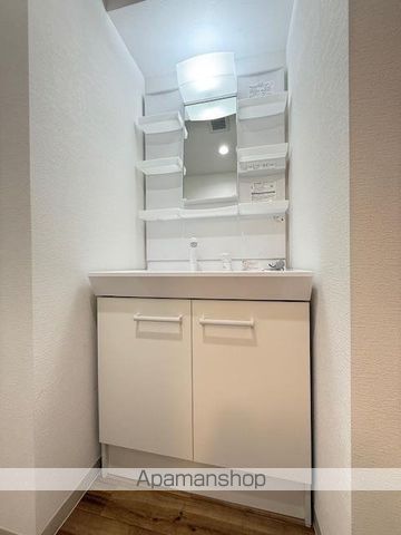 KG SQUARE S6の内装写真