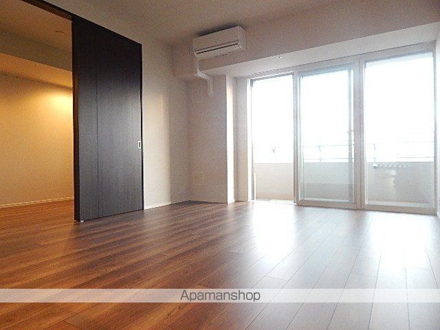 プラウドタワー立川の内装写真