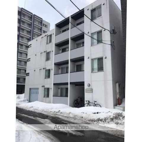メープルコート平岸の外観写真