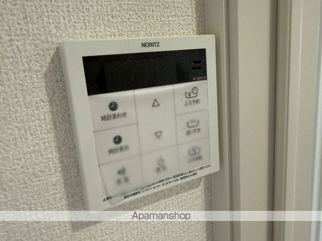 アレテー開出の内装写真