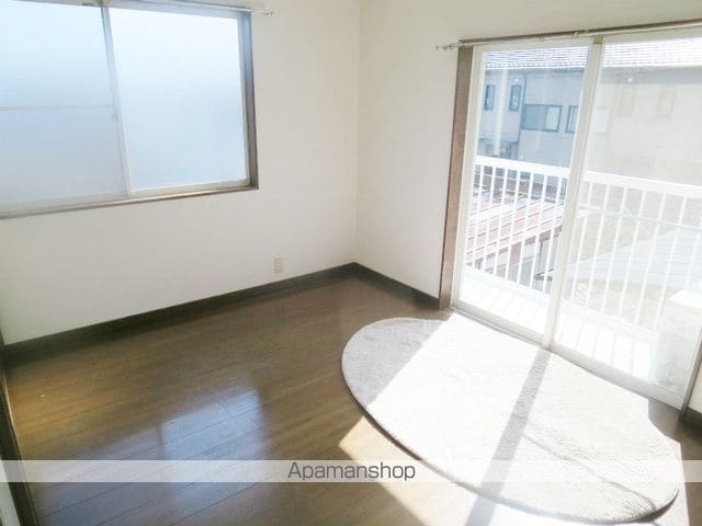 ルーミー甲府40号館の内装写真