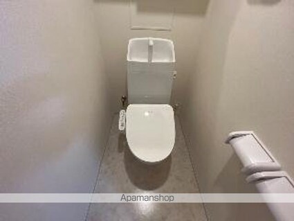 ジニアス瀬戸[1LDK/42.34m2]のトイレ