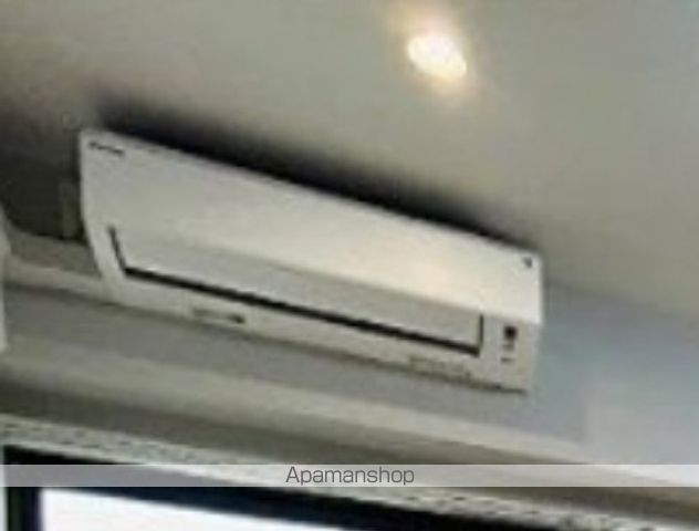 ロイヤルハイツ新高円寺の内装写真