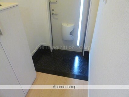 アプリーレ[1LDK/43.9m2]の玄関