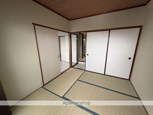 ルミエール鶴見の内装写真