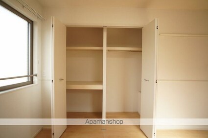 エルシオンⅢ[1LDK/49.1m2]の収納