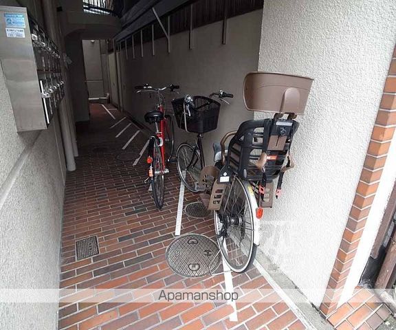 コーポ大宮の外観写真