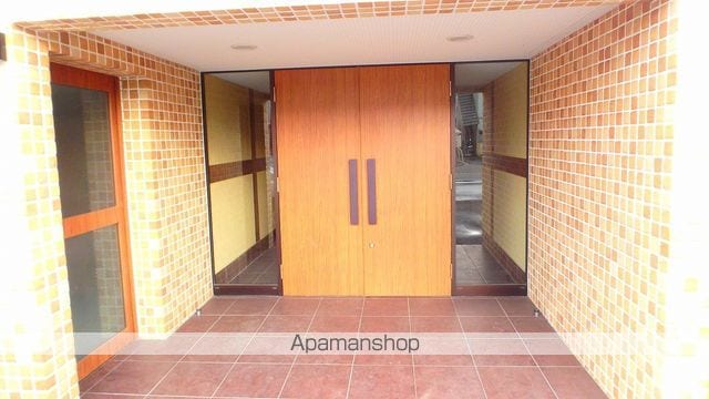 クレアN26の玄関写真
