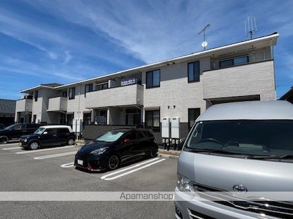 モンターニュ　リーヴル[2LDK/52.83m2]の外観5