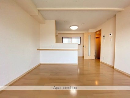 東京都青梅市東青梅３丁目[2LDK/55.49m2]のリビング・居間