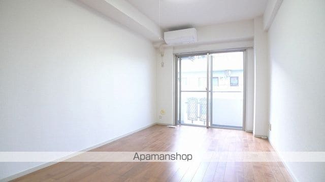 ベルシャトウ高円寺の内装写真