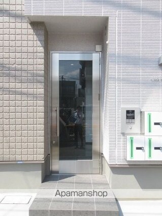 東京都中野区大和町１丁目[1LDK/37.42m2]のエントランス3