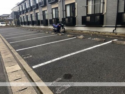 レオパレス紫陽花[1K/28.02m2]の駐車場