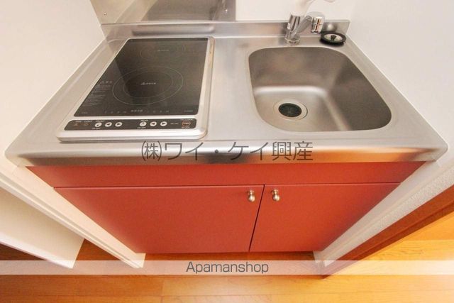 レオパレスCREST八島の内装写真