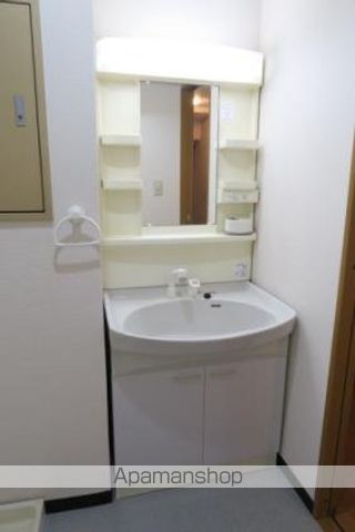 コンフォート宝町の内装写真