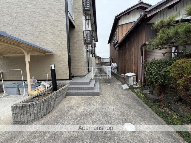 レオパレス芹橋の玄関写真