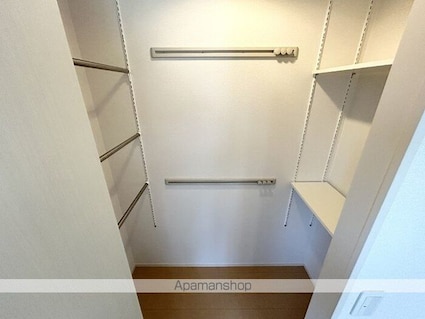 滋賀県栗東市綣１丁目[2LDK/57.3m2]の内装2