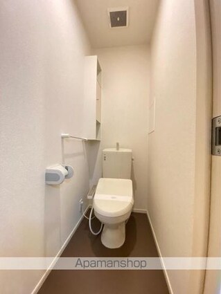 フォルシュ・ヴェーラⅣ[1K/30.46m2]のトイレ