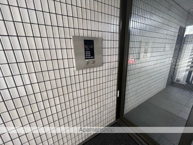 M COURT野田の玄関写真