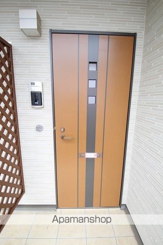 カーサアリエッタの玄関写真