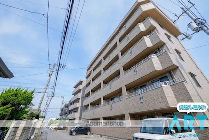 グランドゥール南松山[1LDK/48.02m2]の外観4