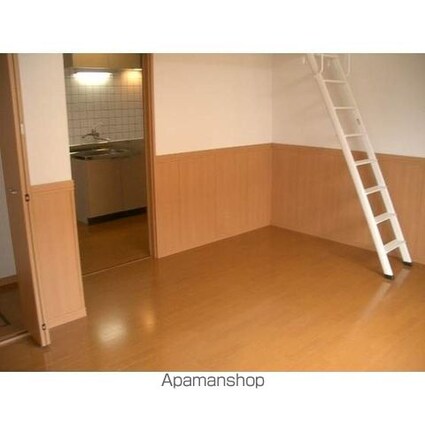 ＷＩＳＨ伊在伍番館[1K/29.98m2]のリビング・居間