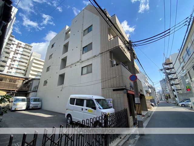 クレセント小町の外観写真