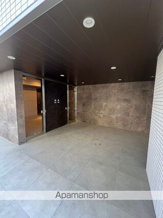 ＣＲＥＡＴＩＦ中野[1R/25.27m2]のエントランス