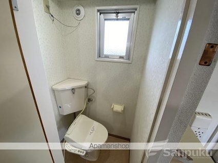 ヴィラ・アンソレイエ朝生田[3DK/51.84m2]のトイレ