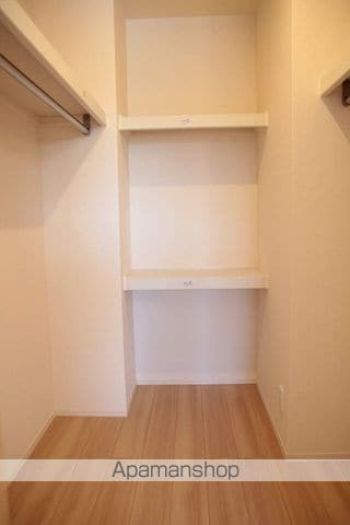 DーROOM茜部の内装写真