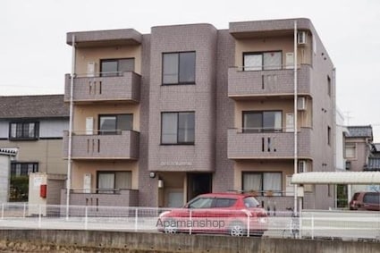 プティシャトー[2LDK/57.05m2]の外観2