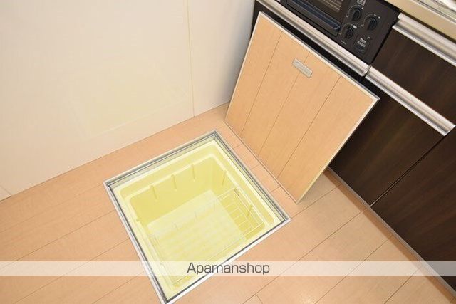 コンフォート ウエストの内装写真