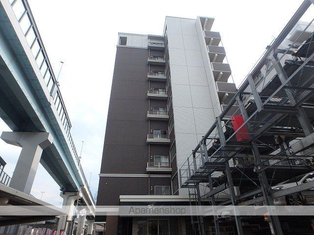 レイ・クレストの外観写真