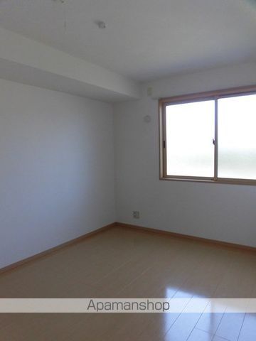 ルミエール三松 A棟の内装写真