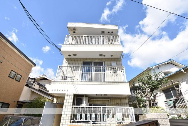 森脇マンションの外観写真